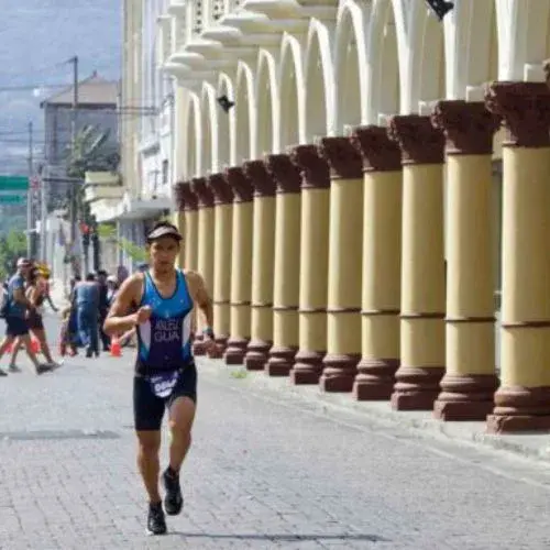 Participación de Guatemala en el Ironman 70.3 San Salvador 2026