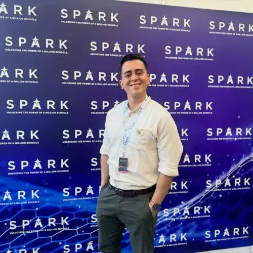 Profesor guatemalteco César Fetzer 50 finalistas del Global Teacher Prize 2026