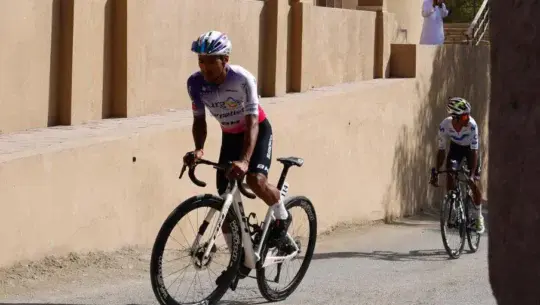 Sergio Chumil participa la Vuelta a Andalucía 2026 con el Burgos Burpellet BH