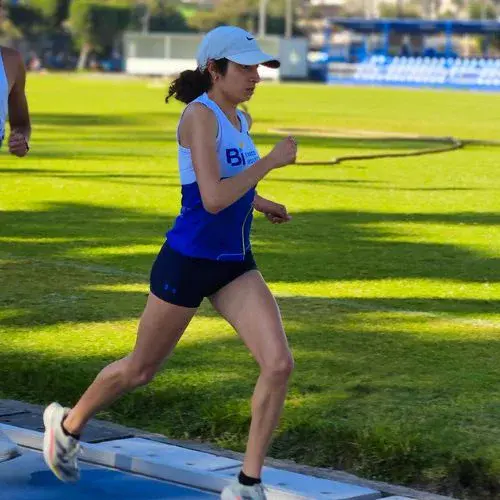 Viviana Aroche en la Media Maratón Barcelona 2026