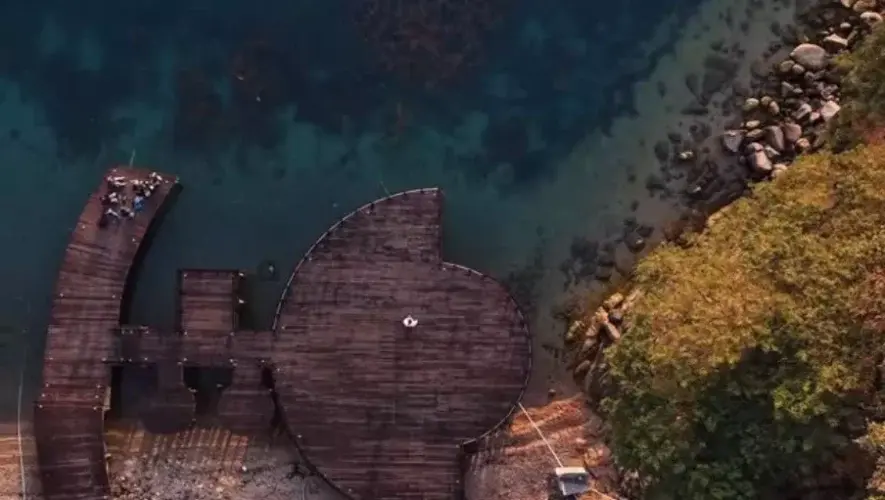 muelle turístico de Playa Las Cristalinas