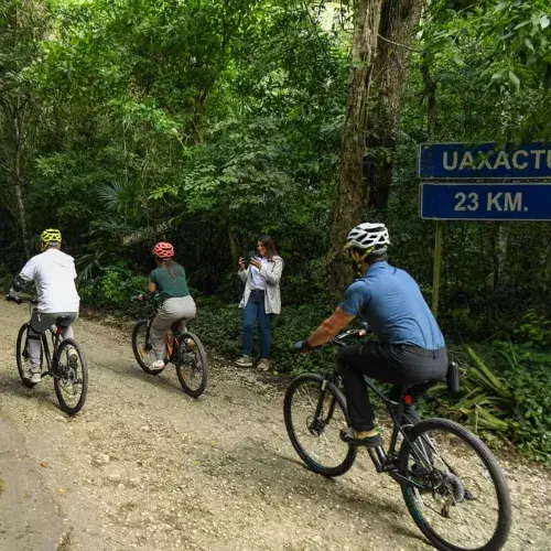 parque arqueológico Uaxactún en Petén