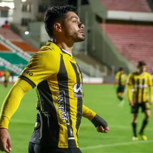 Gol de Darwin Lom con The Strongest 2026 (2)