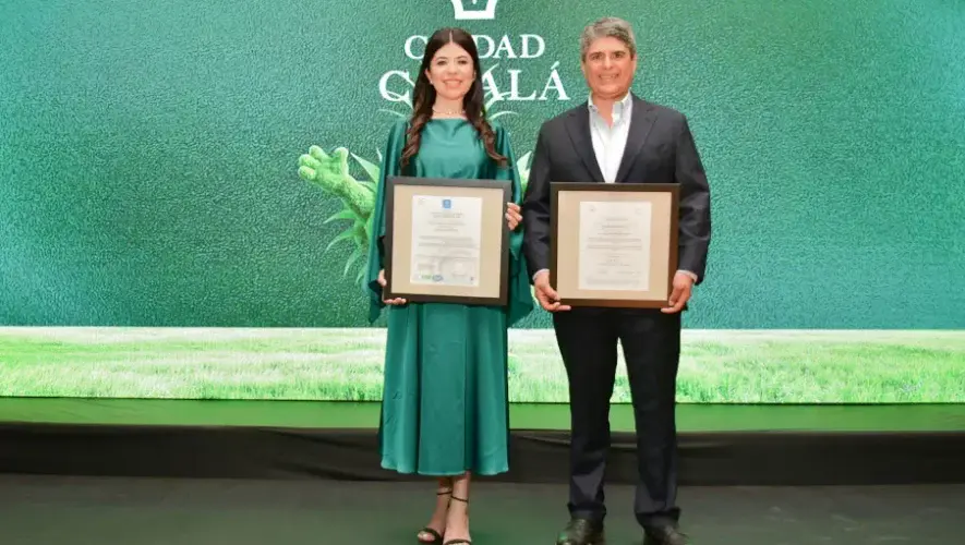 Grupo Cayalá obtiene la certificación internacional ISO 140012015