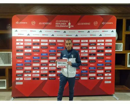 Guatemalteco Alberto González destacó en el top 20 en la Media Maratón de Berlín