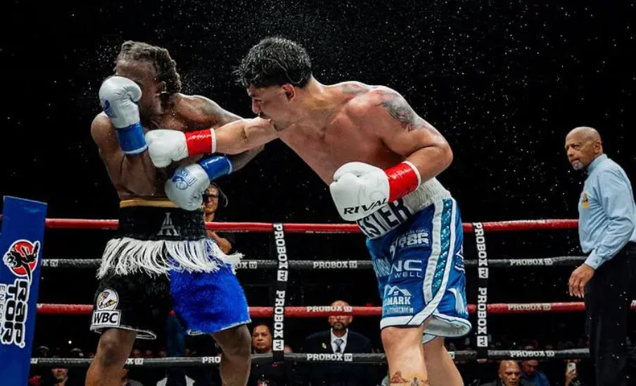 Historial de peleas de Lester Martínez