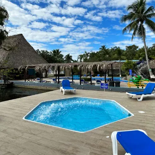 Hotel Mansión del Río