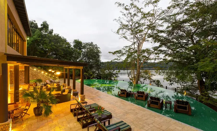 Las Lagunas Boutique Hotel: hospedaje entre selva de Petén