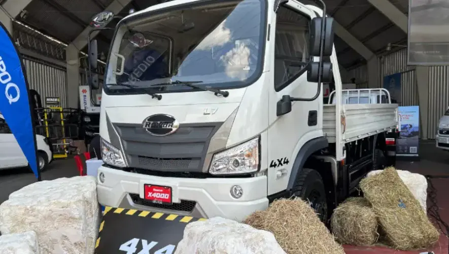 Rowor presenta el nuevo camión X4000 en Guatemala