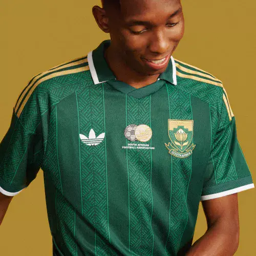 adidas regresa el trifolio a la Copa Mundial de la FIFA™