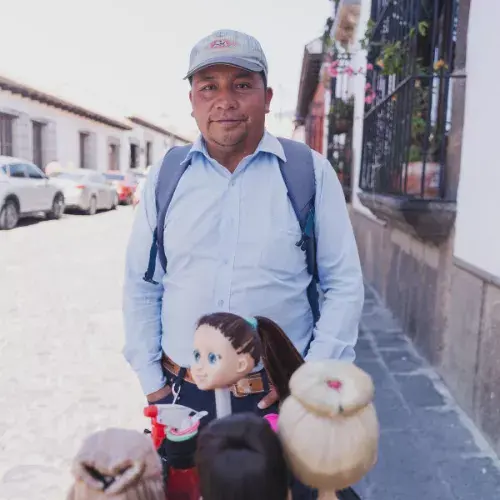 peinados con forma de corazón en Antigua Guatemala (1)