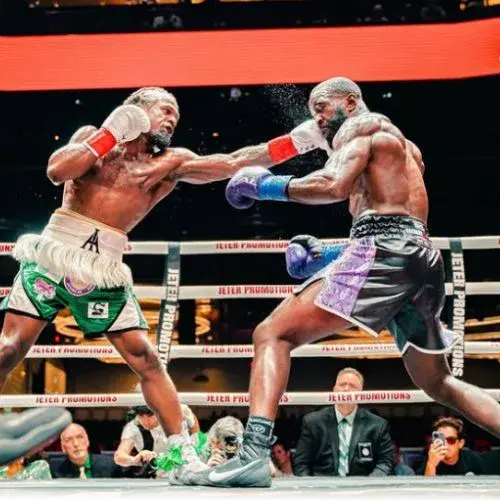 rival de léster martínez, Immanuwel Aleem