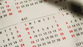 Asueto 1 de mayo 2026 en Guatemala fin de semana largo del año