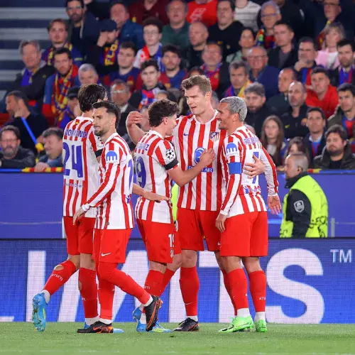 Barcelona vs Atlético de Madrid por Champions League hora