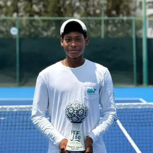 El guatemalteco Ronaldo Cotom es campeón del ITF Juniors J60 y J30 en México