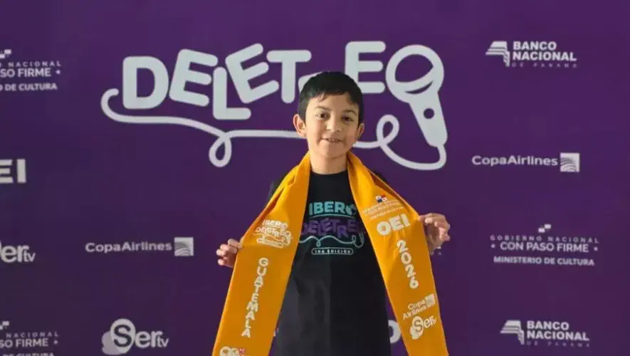 Julián Velásquez de Guatemala destacó en el top 3 de concurso de Deletreo en Panamá