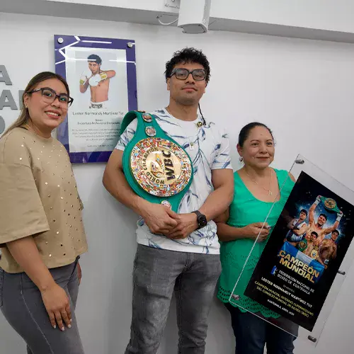 Lester Martínez ingresa al Salón de la Excelencia