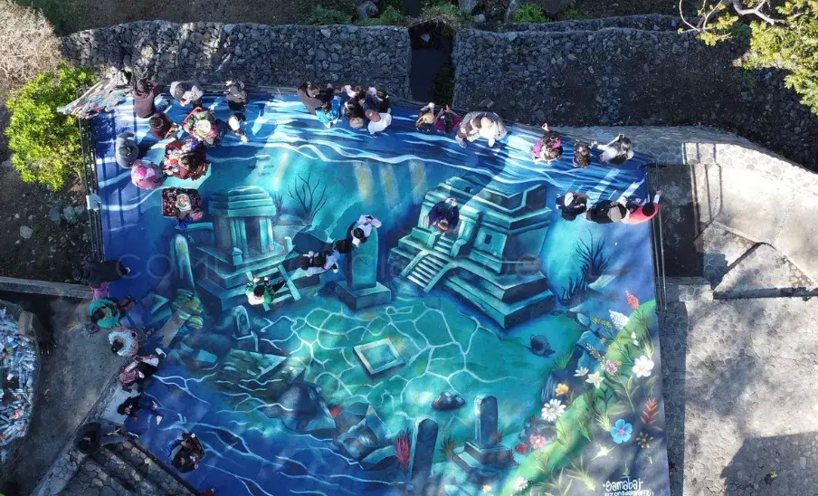 Mirador Ventana del Tiempo tiene nuevo mural con diseño de una ciudad maya bajo el agua