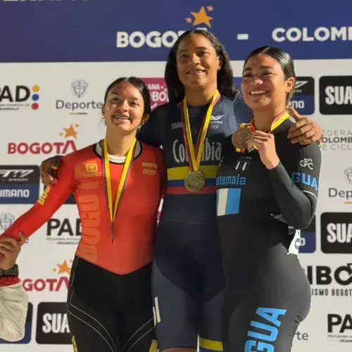 Nicole Hacohen medalla bronce ciclismo pista