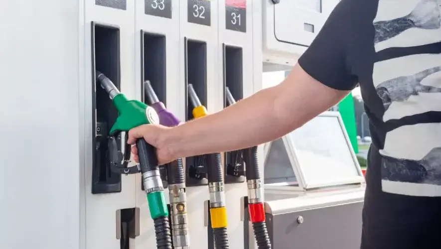 Precios de la gasolina en Guatemala 2026 con el subsidio de diésel, súper y regular