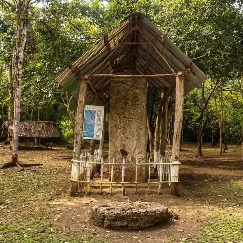 Sitio arqueológico El Chal
