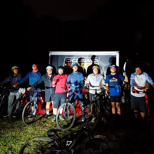 colazo nocturno san agustin bike park
