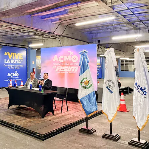 Academia de Conducción de Motocicletas inicia nueva etapa para certificar pilotos en Guatemala
