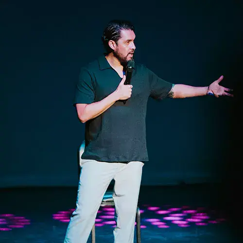 Comedia Juan Pablo Amado
