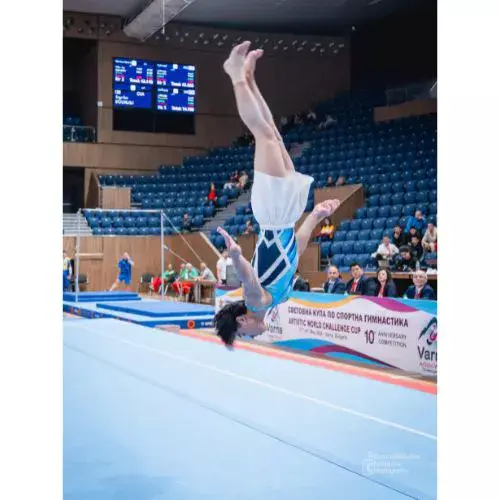 Guatemalteco Jaycko Bourdet top 8 de la Copa Mundial de Gimnasia 2026