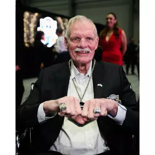Guatemalteco Ted Hendricks, clase inaugural Hispanic Football Hall of Fame 2026