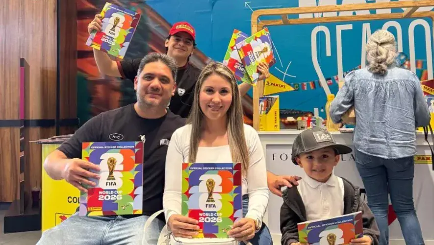 Fin de semana de intercambio de estampas del &aacute;lbum Panini del Mundial 2026 en Guatemala