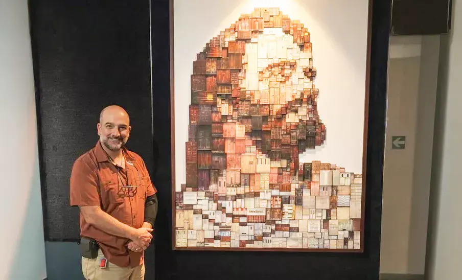 Puertas de Fe la nueva obra de Alan Benchoam inspirada en Jesús Peregrino