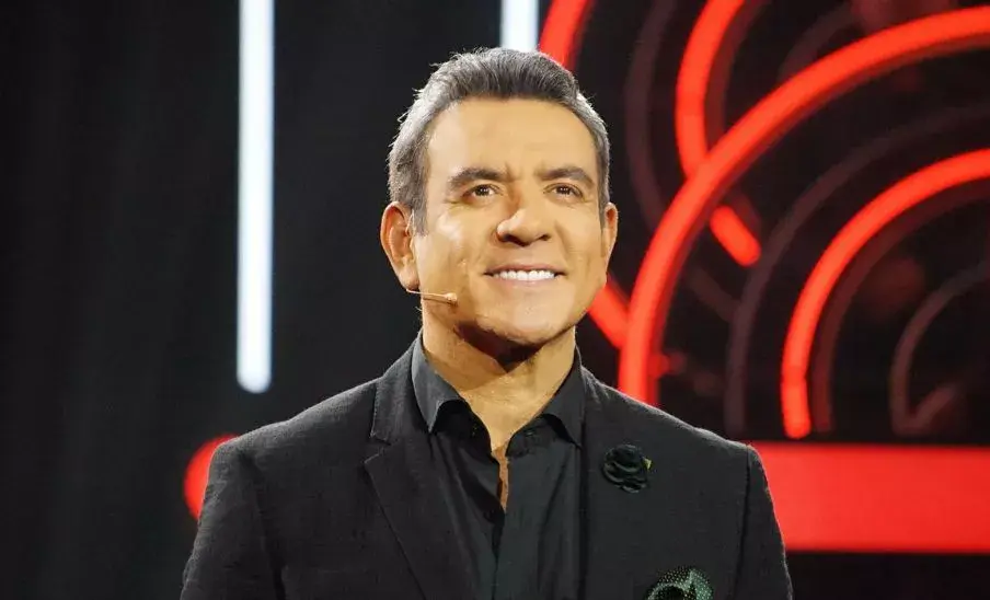 Héctor Sandarti regresa a Guatemala con “Triunfadores”, un podcast de historias que inspiran