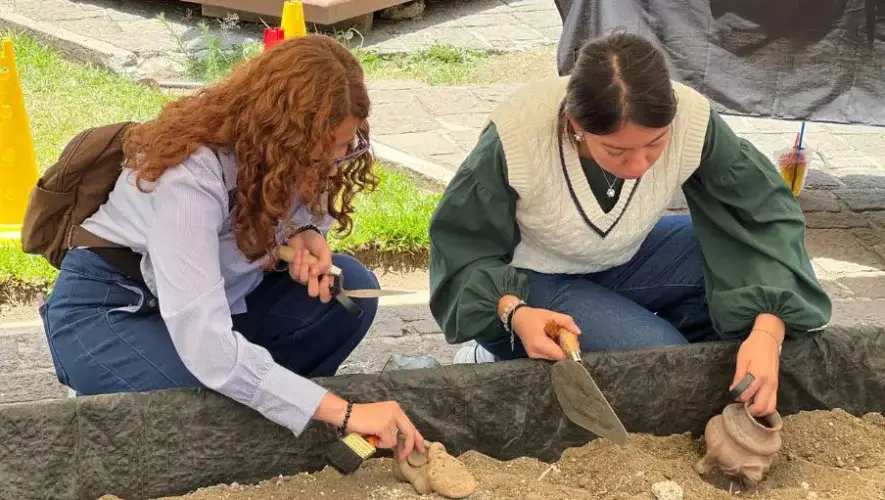 Taller "Arque&oacute;logo por un d&iacute;a" en el Munae | Mayo 2026