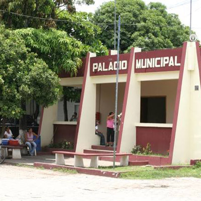 palacio-municipal-usumatlan