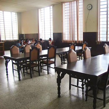 Biblioteca Nacional Luis Cardoza Aragón