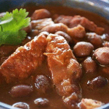 frijoles con chicharron