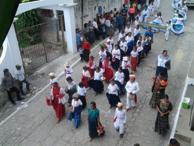 desfile inaugural de lanquin