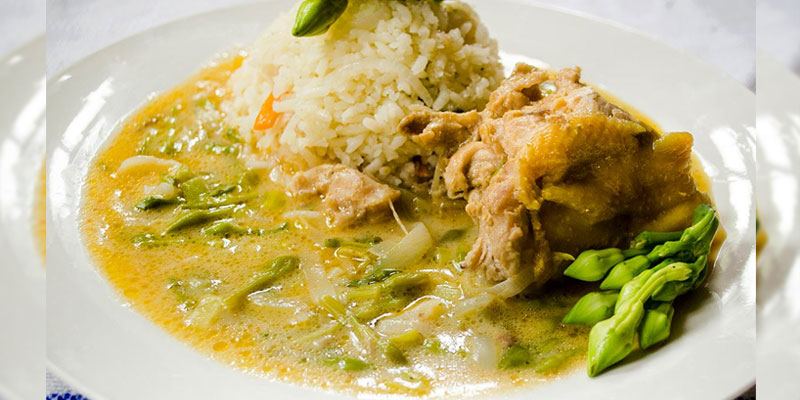 Receta para hacer pollo en crema y loroco Guatemala