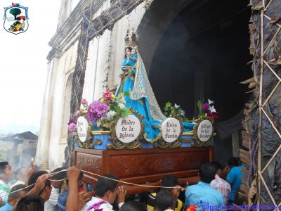 procesion fiesta patronal de cahabon
