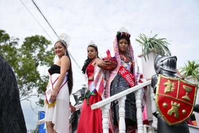 desfile inaugural de salama