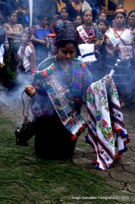 reina indigena de san andres itzapa