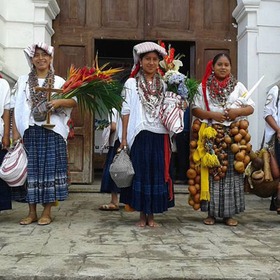 reina indigena de san juan chamelco 