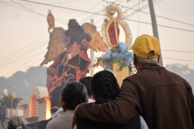 procesion de san miguel petapa