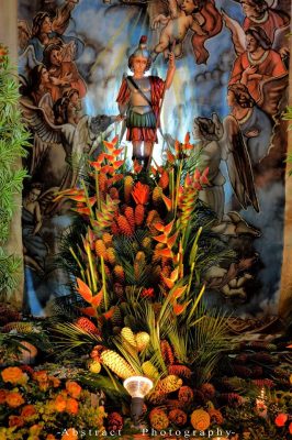 decoración de arcangel san miguel pochuta