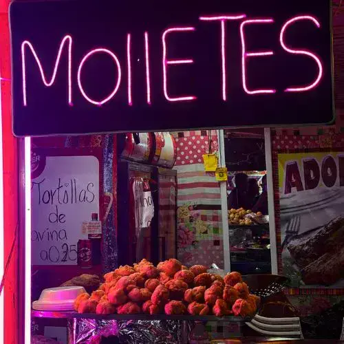 Cómo hacer molletes guatemaltecos