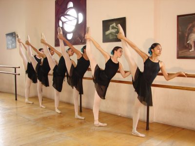 escuela municipal de danza clasica