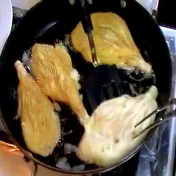 receta-pacayas-envueltas-guatemala-preparacion