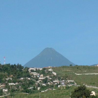 volcán de agua visto desde villa nueva