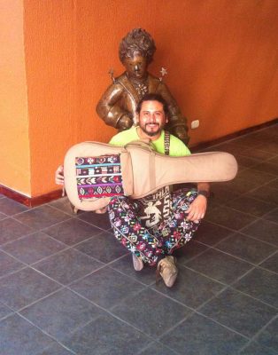 Biografía del cantante Junio Jocol